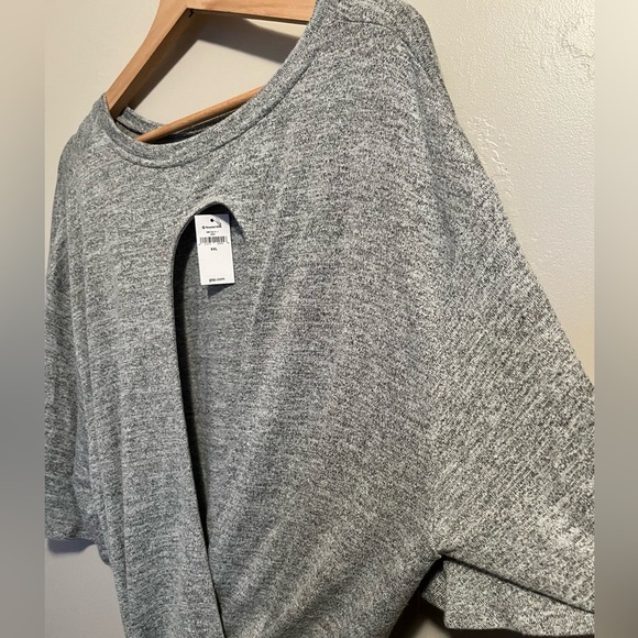 Gap Gray Short Sleeve Tie Wrap Around Tee NWT - Picture 4 of 12